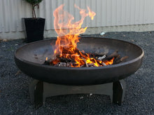 Load image into Gallery viewer, Yagoona Yabbi Outdoor Fire Pit Australia - 100cm Diameter with fire burning