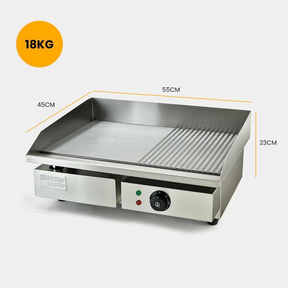 Stainless steel griddle with dimensions and weight label on a white background