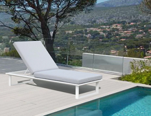 Load image into Gallery viewer, Vivara Sunlounge Australia - Single white frame with pale grey cushions beside a pool