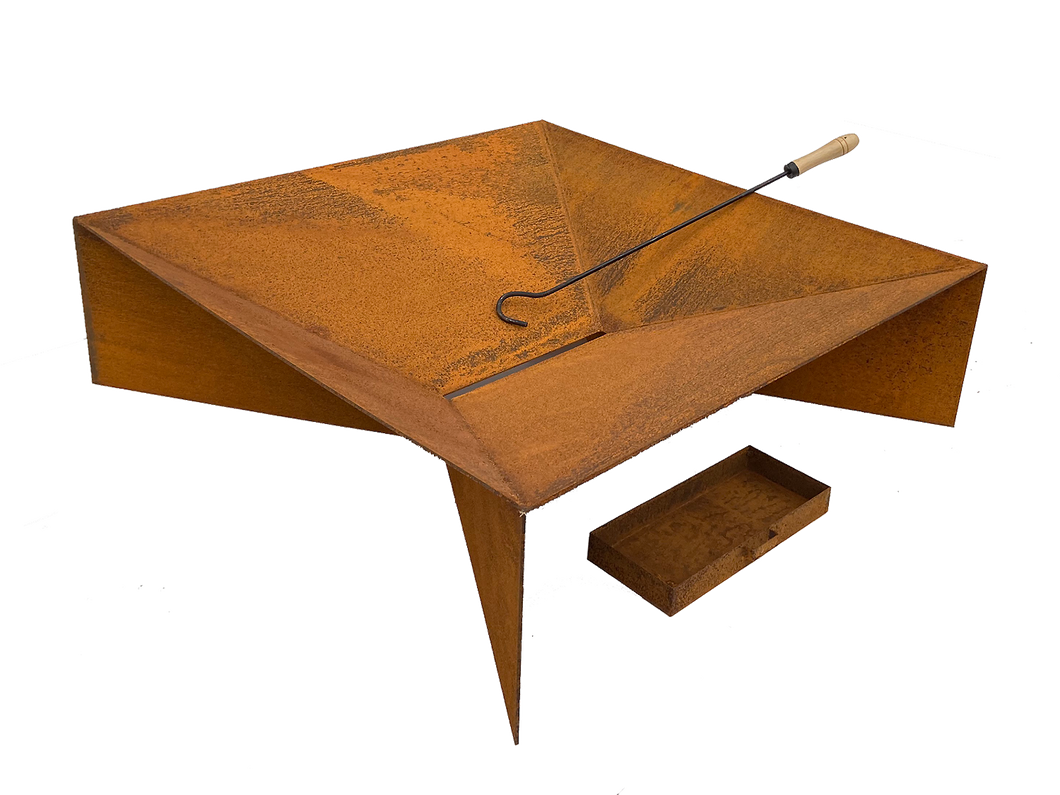 Fuji Rust FirePit complete with ashtray and poker