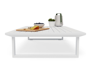 Vivara Outdoor Coffee Tables and Side Tables